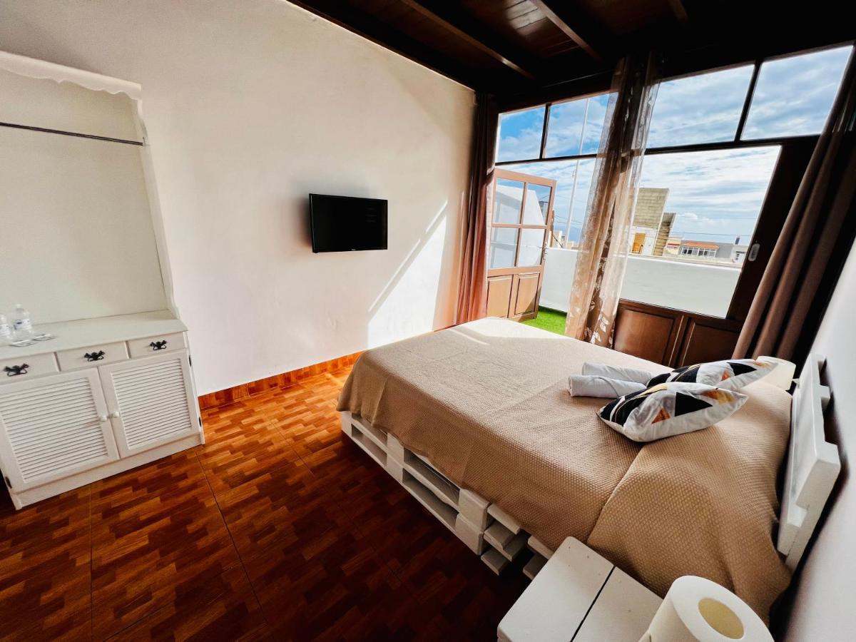 El Jardin De Iris Bed & Breakfast Santa Cruz de Tenerife Luaran gambar